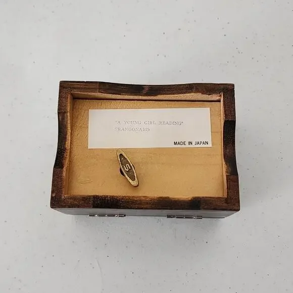 Linden A Young Girl Reading By Fragonard Japan Wood Music Box - Picture 8 of 10